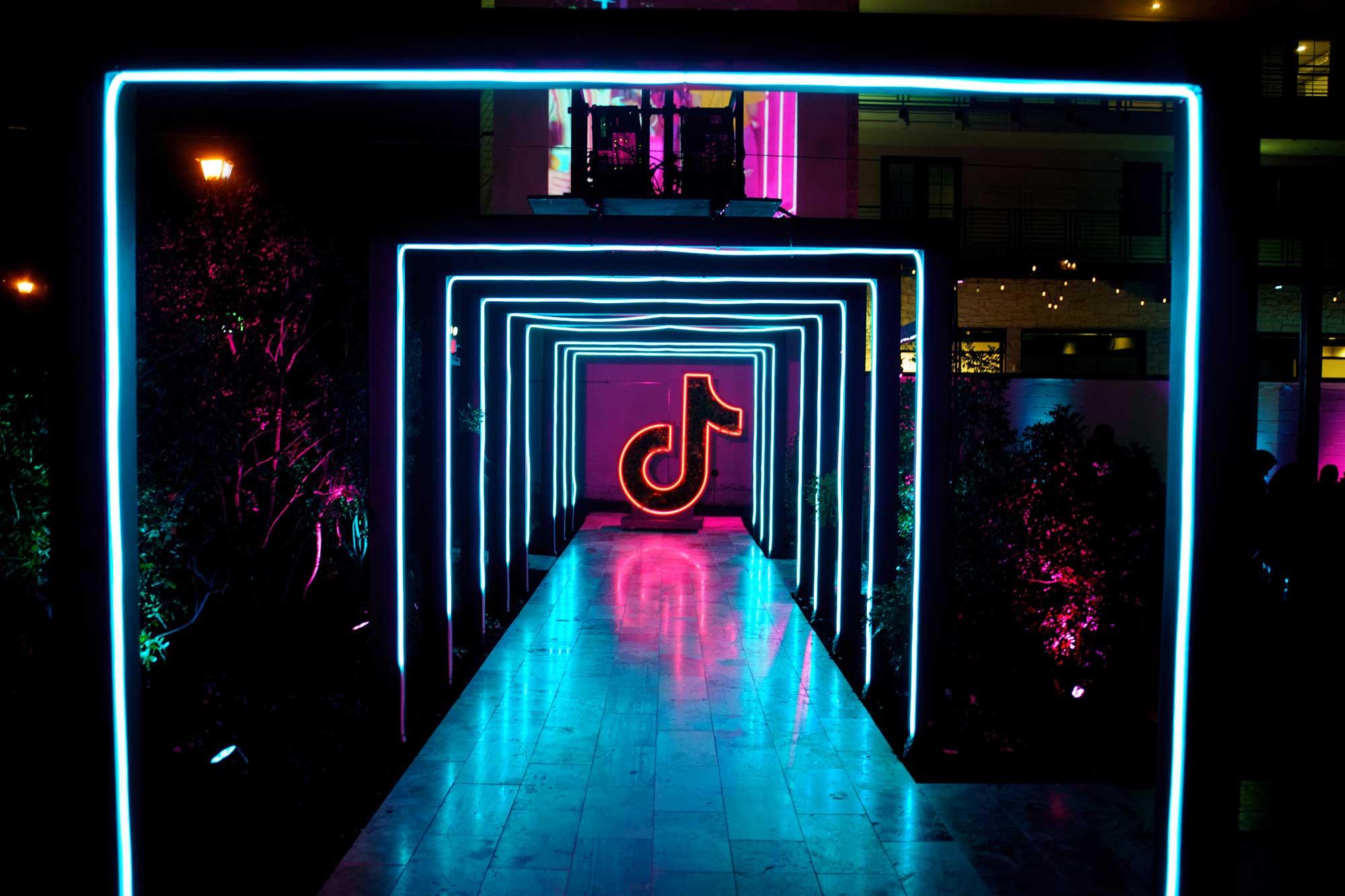 Mc2 creates and immersive brand experience for TikTok at SXSW providing a memorable, fun and engaging presence
